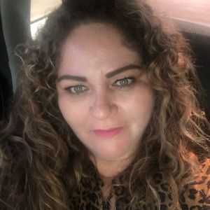 Meet your Posher, Georgina